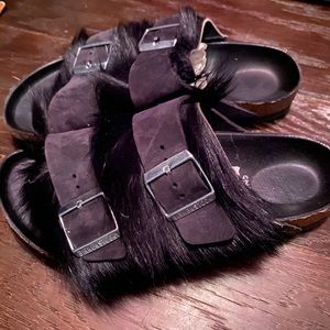 Black Fur Arizona Birkenstock